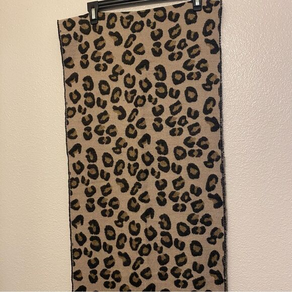 BP brown Animal cheetah leopard Print Scarf mid weight cozy fringe 17x80 - Picture 2 of 8